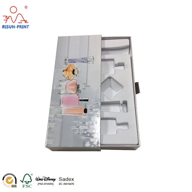 化妝品包裝盒印刷廠家一站式印刷化妝品包裝盒定制服務(wù)13760600787