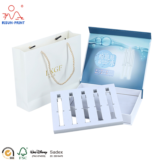化妝品包裝廠家,專業(yè)定制生產(chǎn)化妝包裝盒免費(fèi)打樣